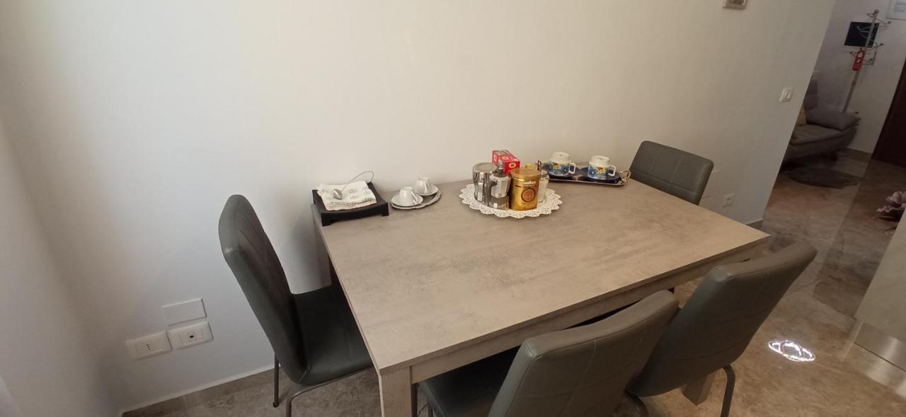 La Buona Stella Apartment Pistoia Eksteriør bilde